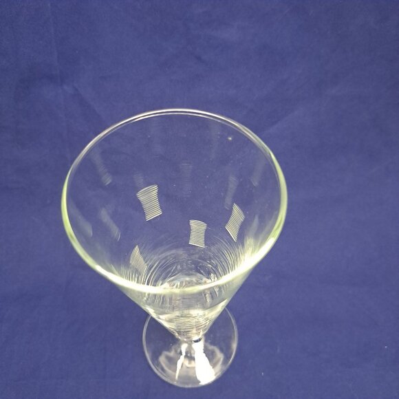 Vintage Etched Pilsner Beer Glass With Geometric Design - Picture 3 of 9